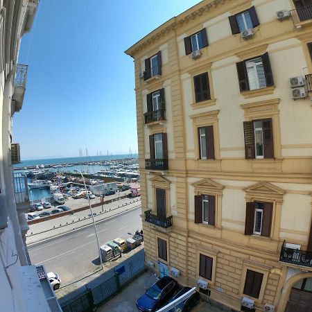 B&B Ausonia Suite Napoli Eksteriør billede